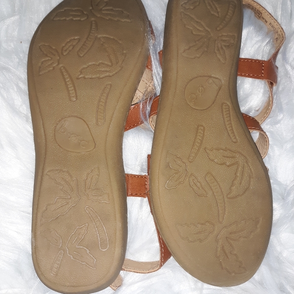 Sandals - Picture 4 of 6